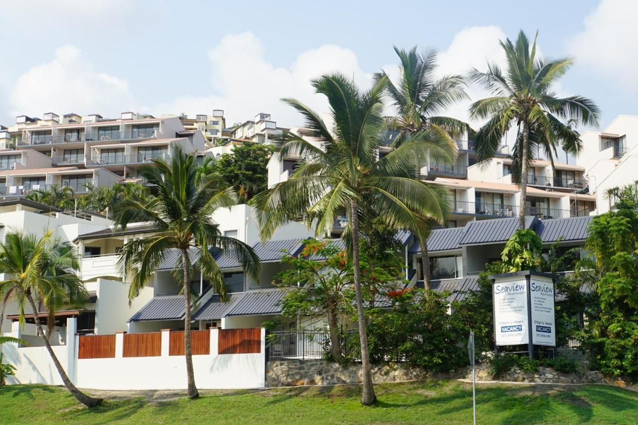 איירלי ביץ' Airlie Seaview Apartments מראה חיצוני תמונה