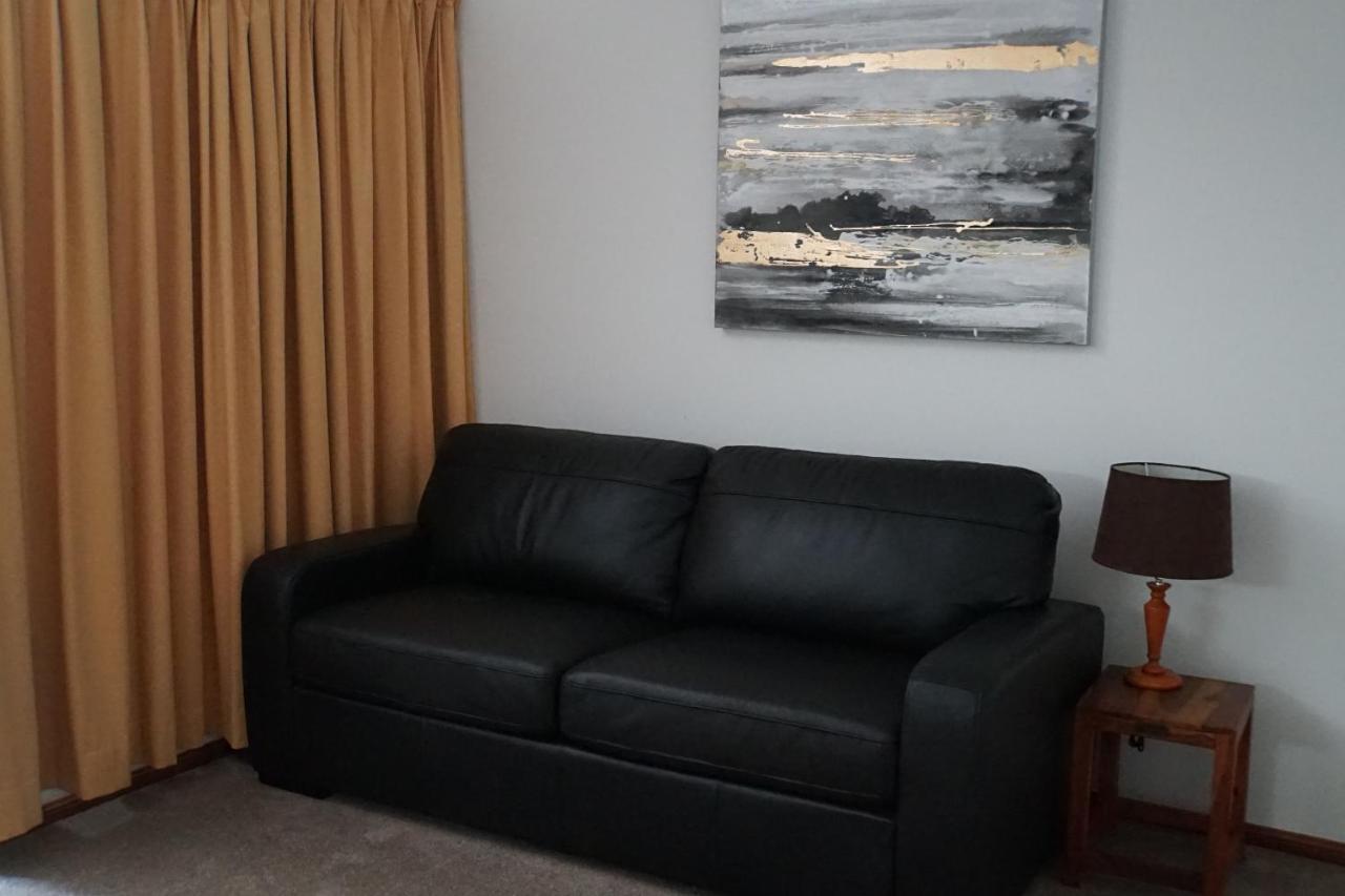איירלי ביץ' Airlie Seaview Apartments מראה חיצוני תמונה