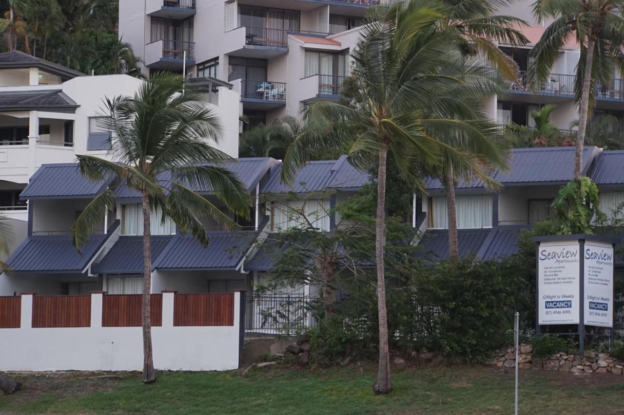 איירלי ביץ' Airlie Seaview Apartments מראה חיצוני תמונה